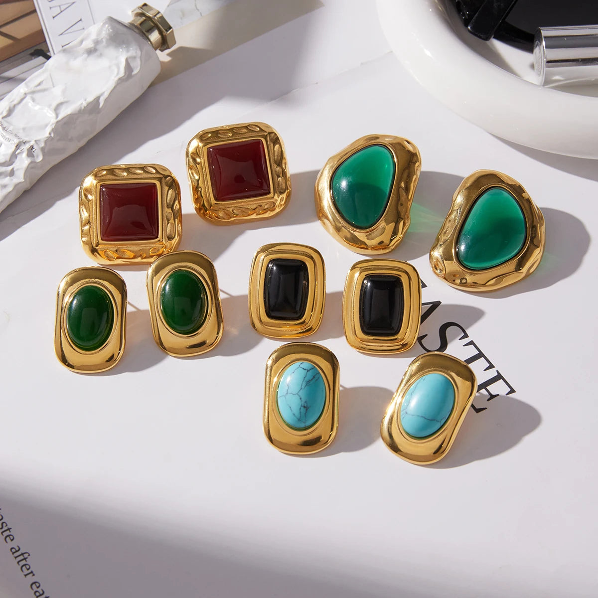 Boucles d'Oreilles Vintage Élégantes
