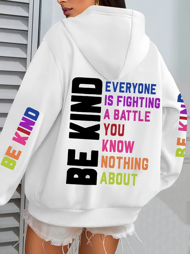 Sweat à Capuche Femme « Be Kind » – Imprimé Tendance