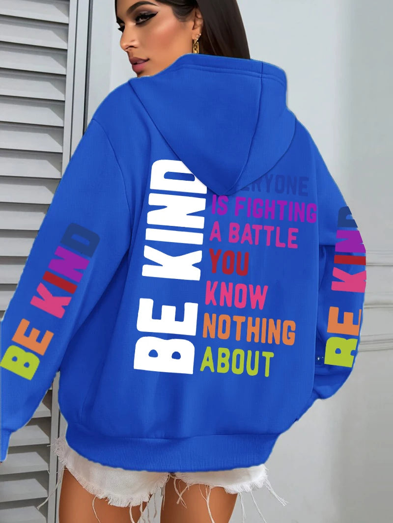 Sweat à Capuche Femme « Be Kind » – Imprimé Tendance