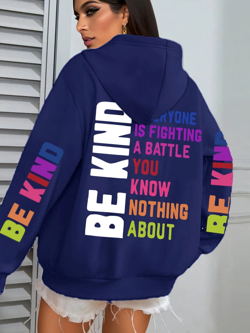 Sweat à Capuche Femme « Be Kind » – Imprimé Tendance