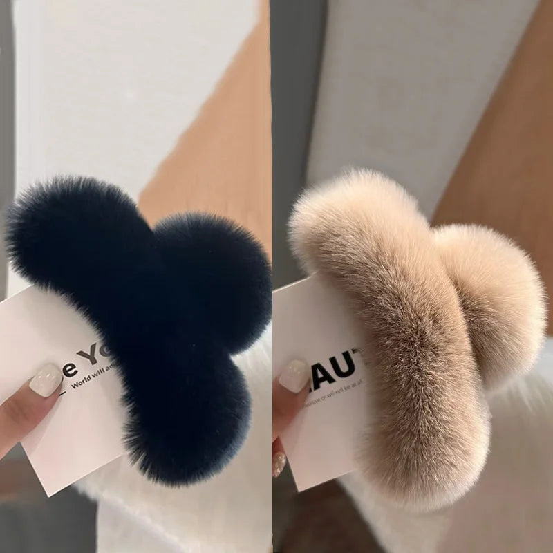 Pince à Cheveux en Peluche Douce