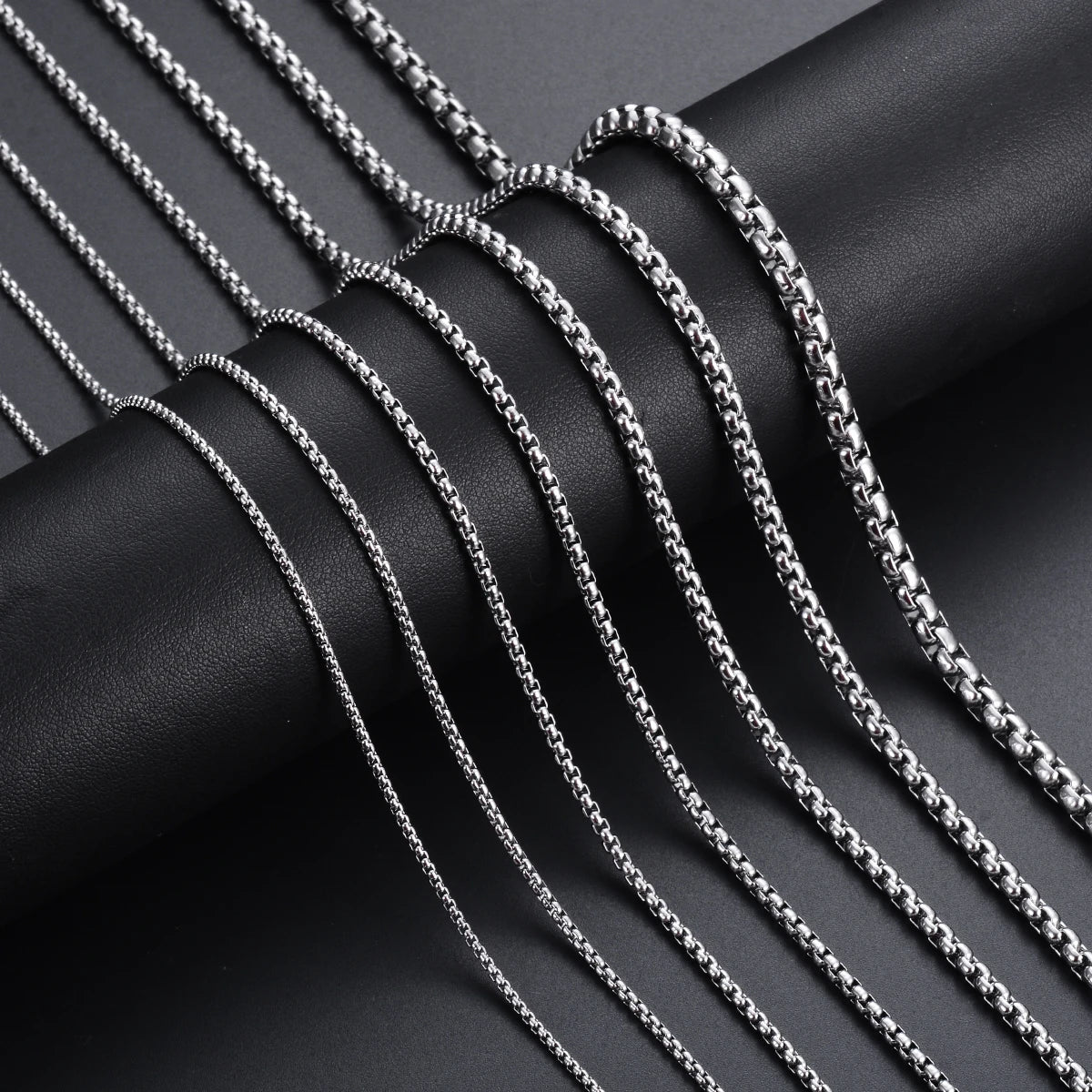 Collier Chaîne Carrée en Acier Inoxydable
