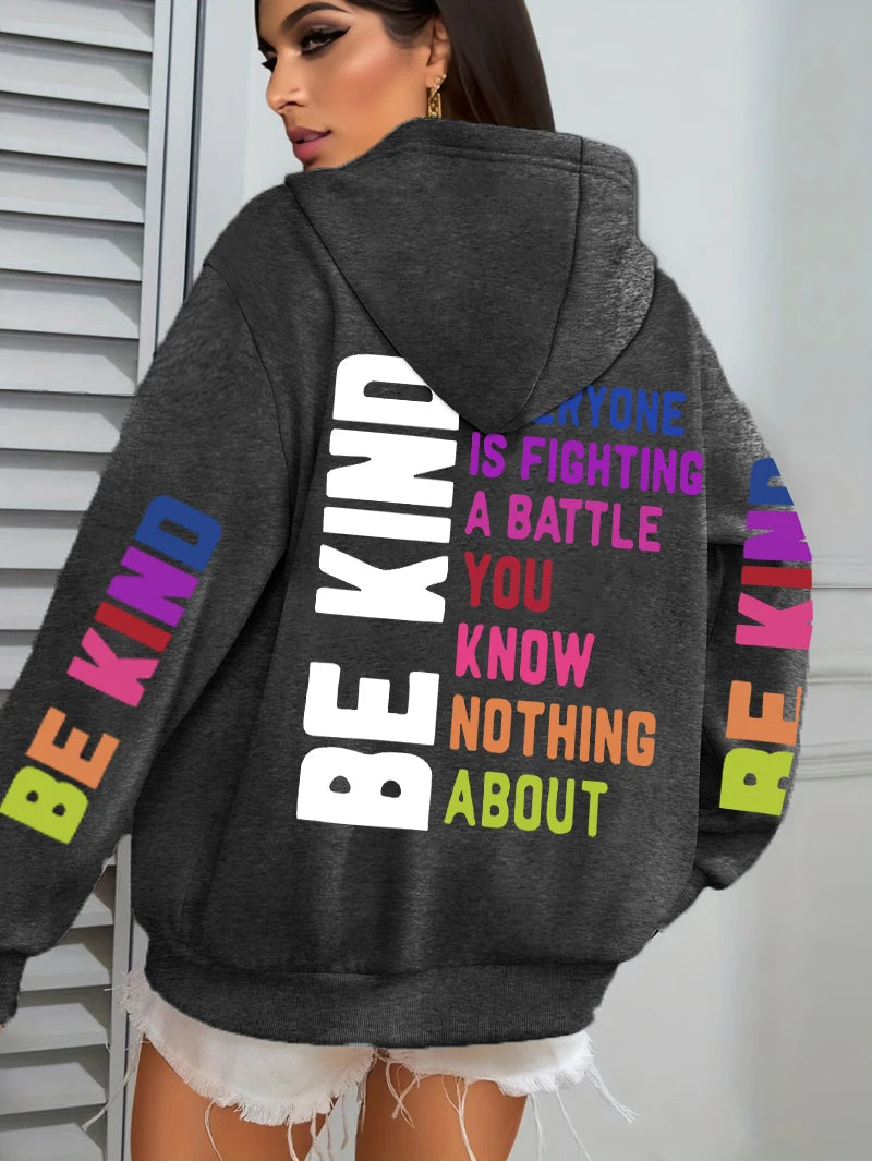 Sweat à Capuche Femme « Be Kind » – Imprimé Tendance