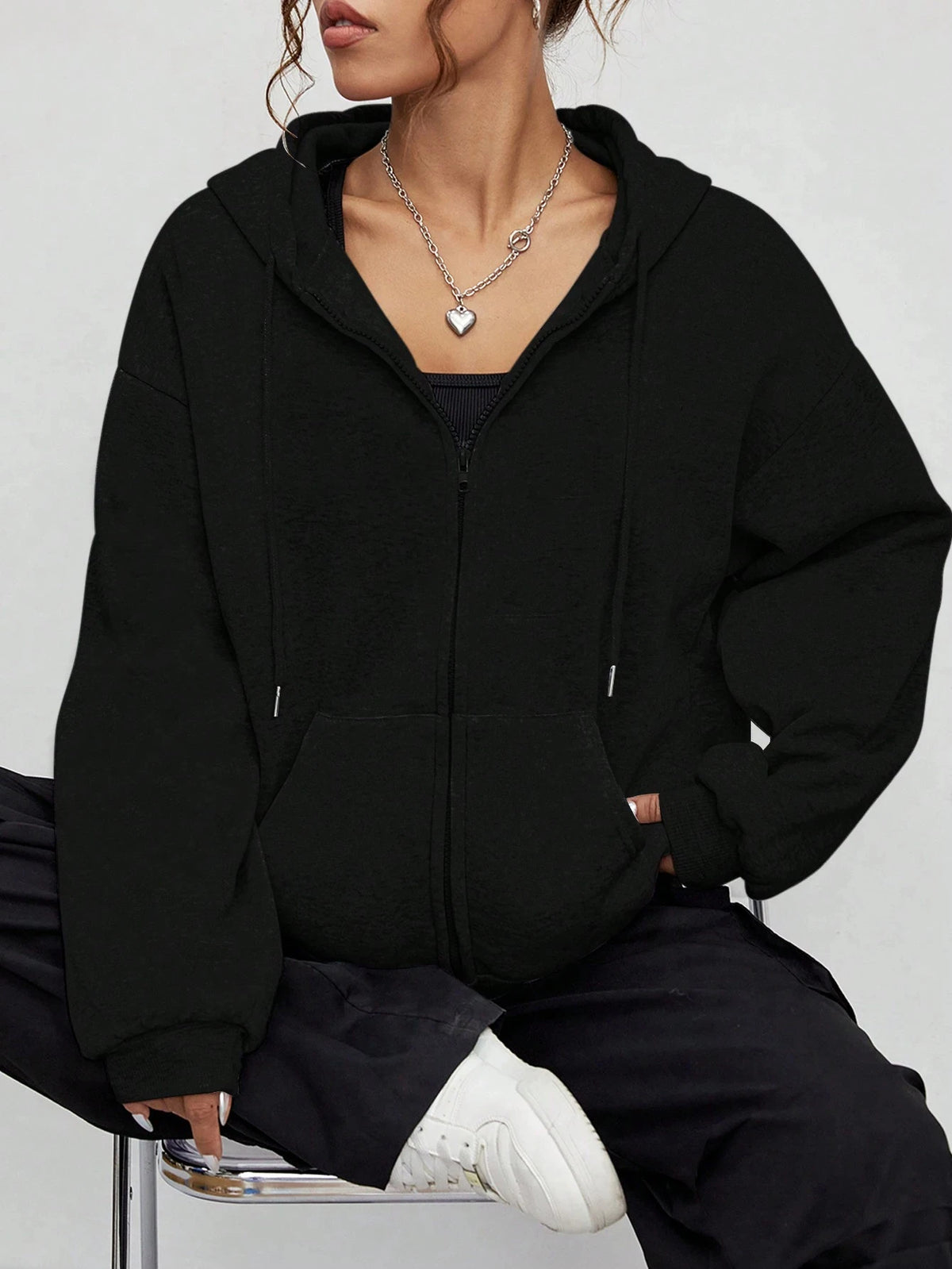 Sweat à Capuche Zippé Femme – Confort Quotidien