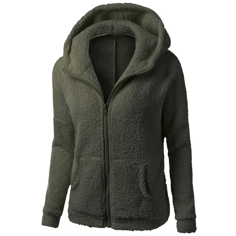 Veste à Capuche Femme – Douce et Tendance